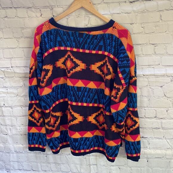 Croquet Club Plus Geometrical Designed Sweater - Picture 2 of 7